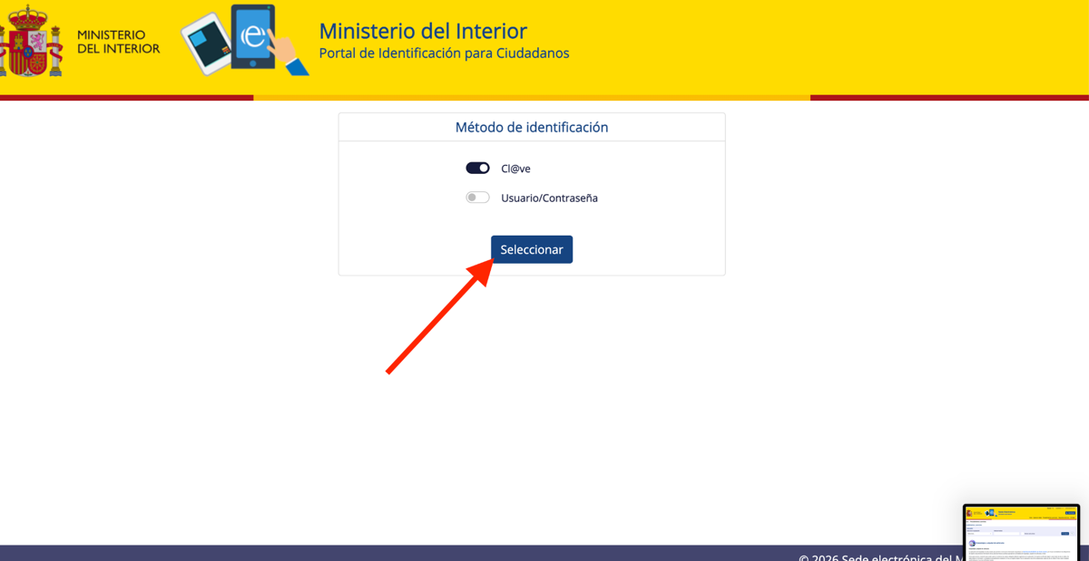 Captura de pantalla del paso 2: Seleccione «Cl@ve»